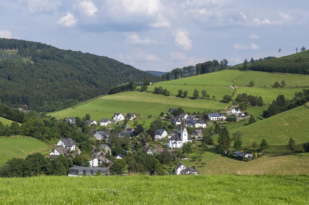 Gasthof Zur Post Schmallenberg Exterior foto